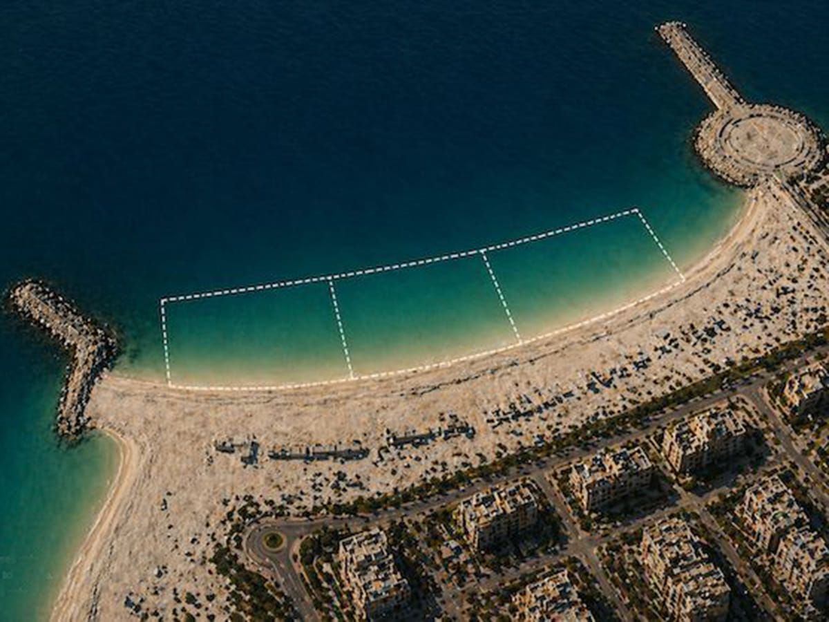 Dubai Beachfront Plots Sell for Dh400 Million in Record Deal